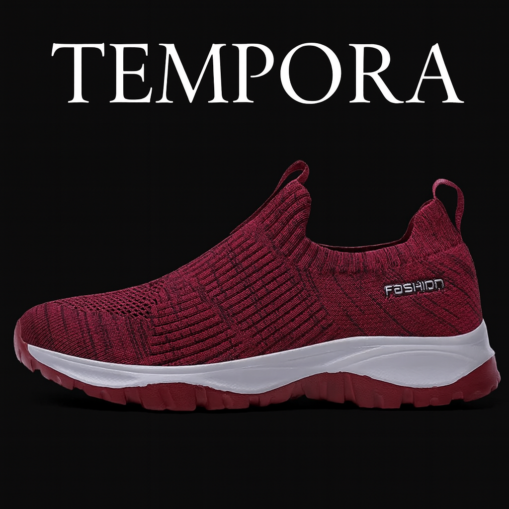 ODM/OEM Flyknit Sneakers for Men & Women | Lightweight Slip-On Sports Shoes, Breathable Couple Trainers