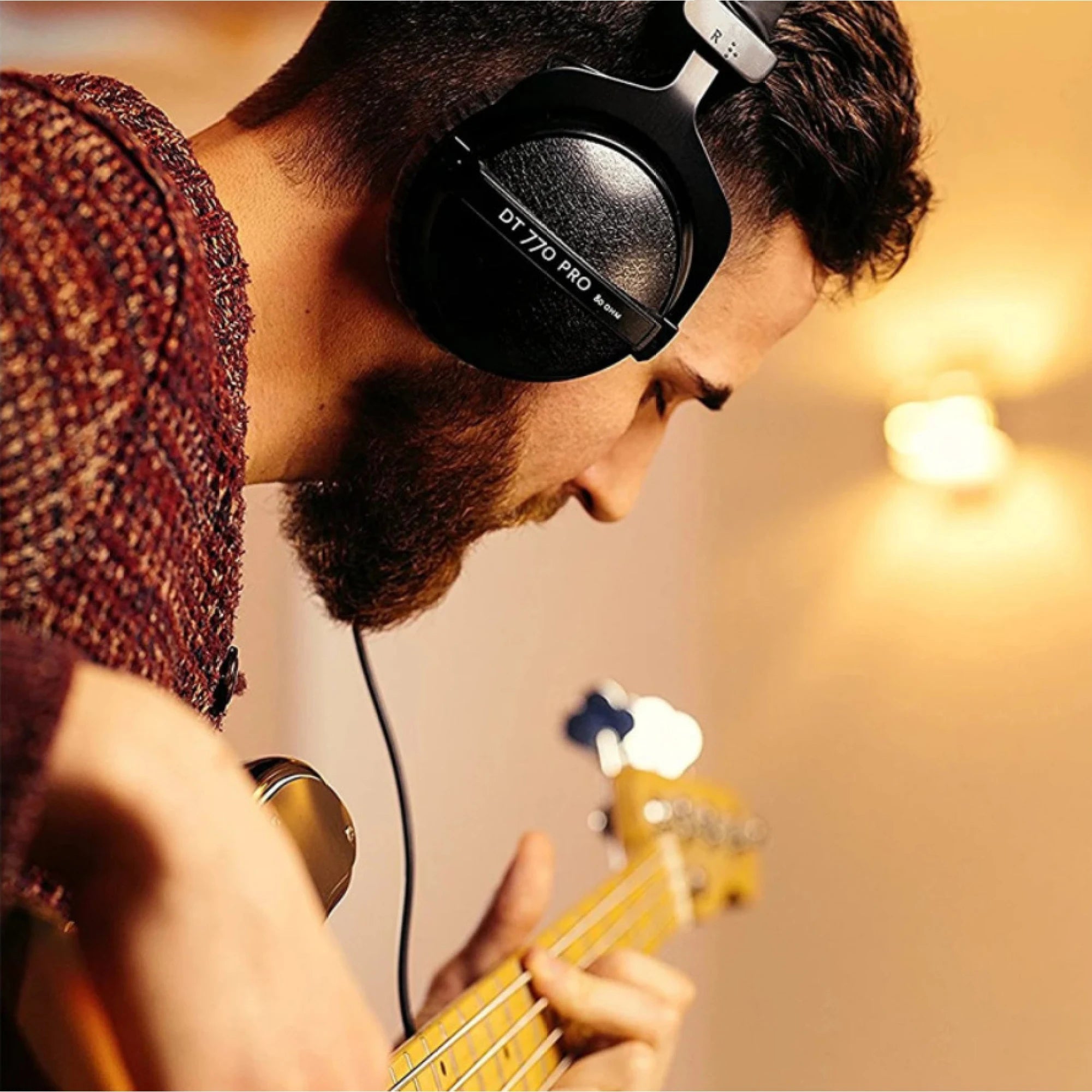 DT770 Pro Head-mounted Professional Monitor Headphones Environmental Noise Cancellation (ENC) Metal Construction 3.5mm