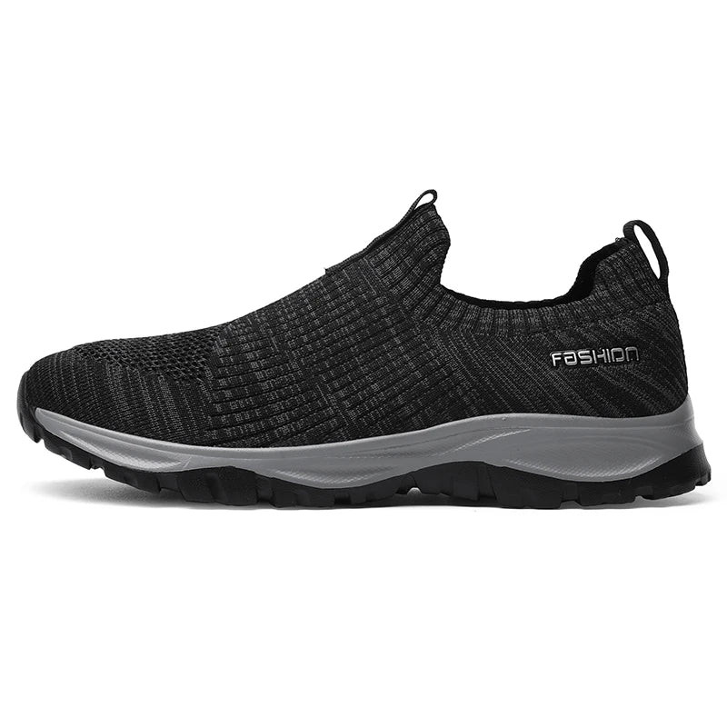 ODM OEM Customized Brand Women Fly Knit Shoes Couple Sneakers Shoes Versatile Lightweight slip on Sports Shoes Men