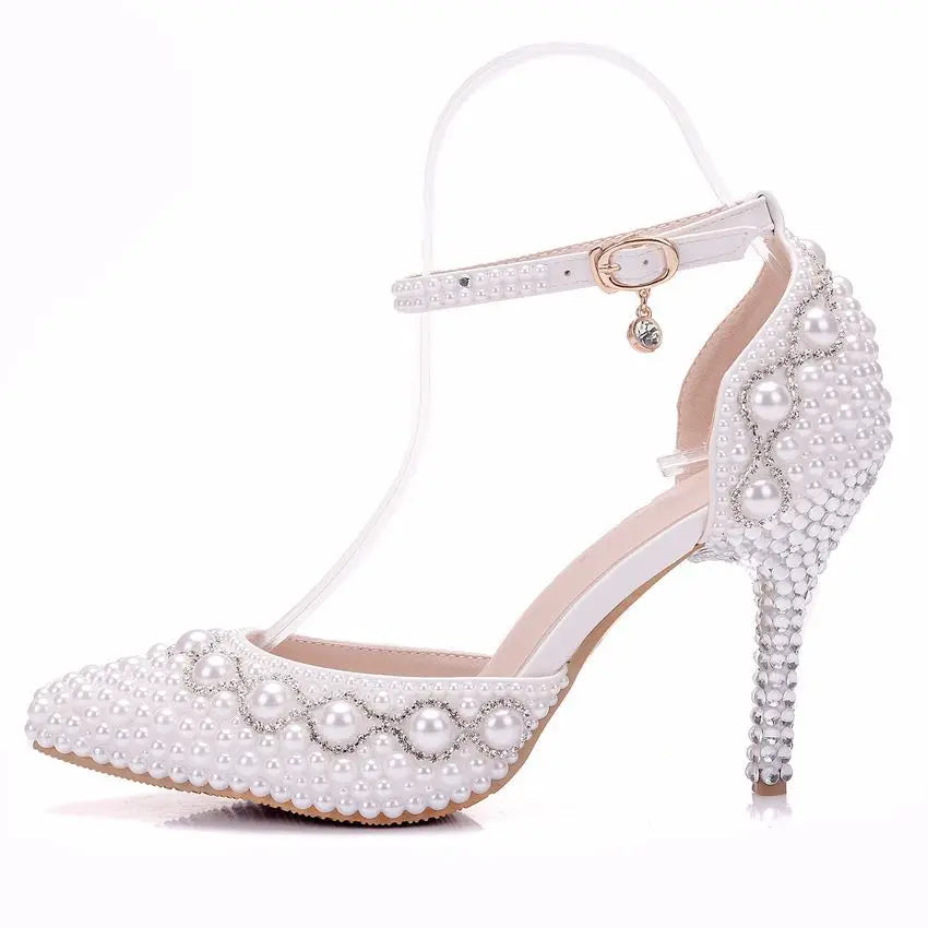 BS017  9 cm 7 cm Large Size High Heel Sandals Beaded Chain Wrist Strap Rhinestone Sandals White Pearl Wedding Shoes