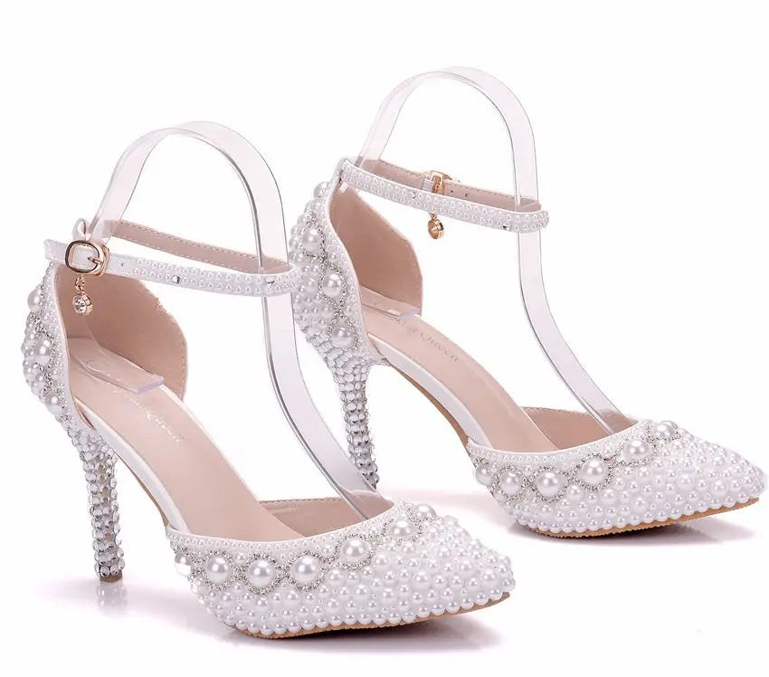 BS017  9 cm 7 cm Large Size High Heel Sandals Beaded Chain Wrist Strap Rhinestone Sandals White Pearl Wedding Shoes